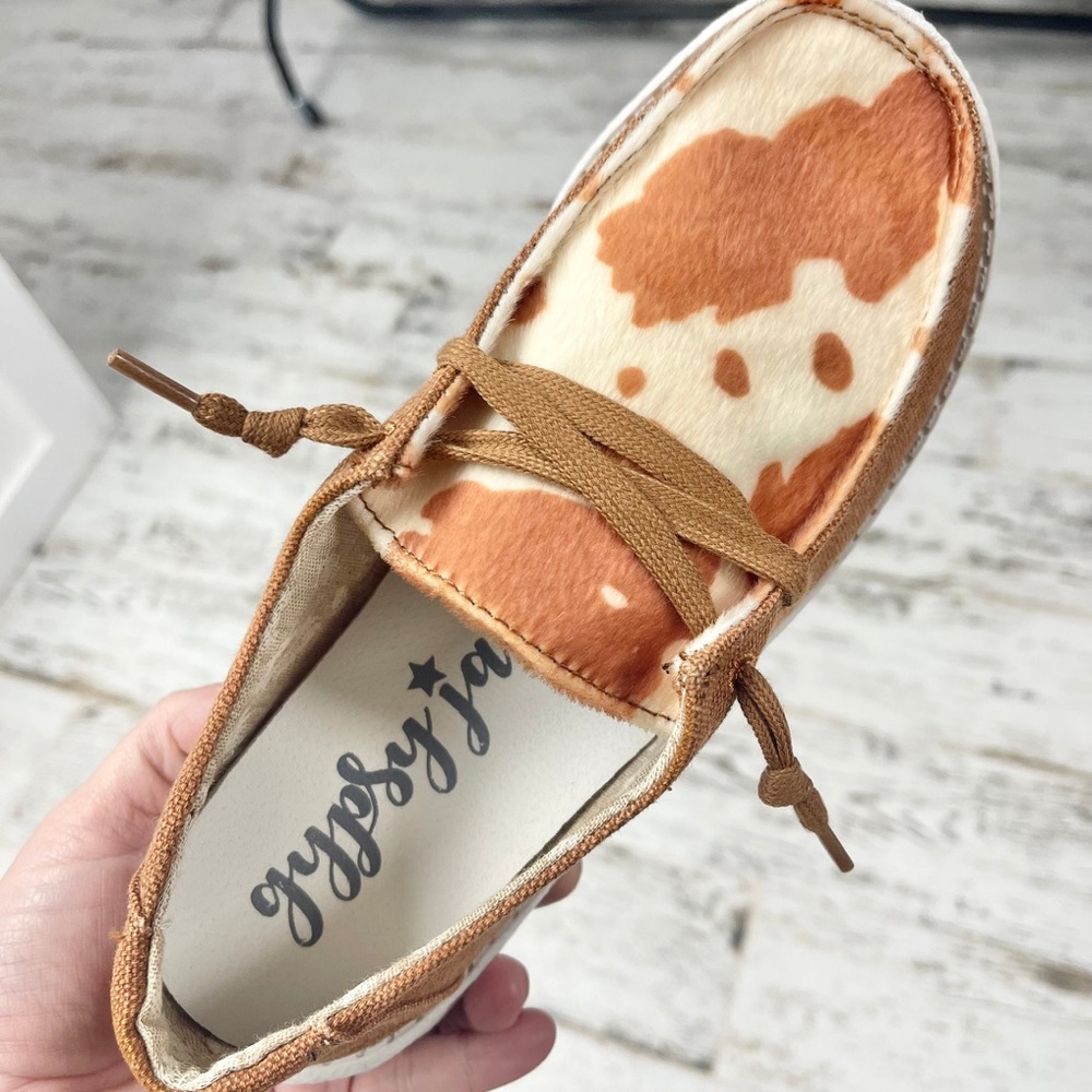 Gypsy Jazz Mooma Canvas Shoes